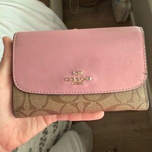 Vintage Coach Pink and Tan Women's Wallet With Purple Interior